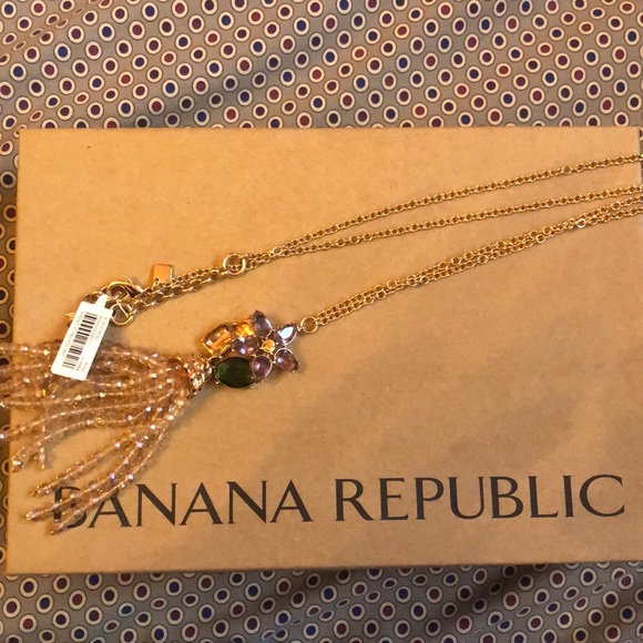 Banana Republic necklace - Picture 2 of 5